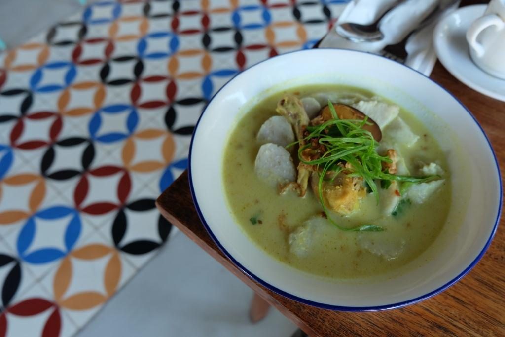 lokal-lontong