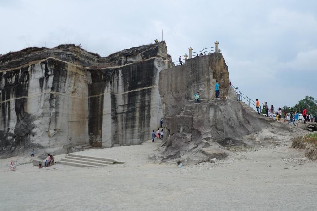 tebing breksi sleman