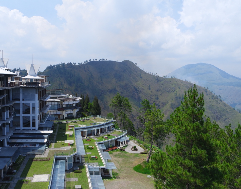 simalem resort