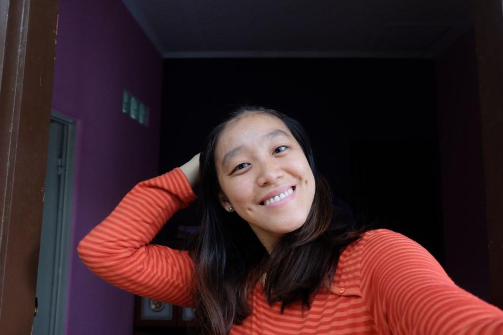 muka cerah Erha