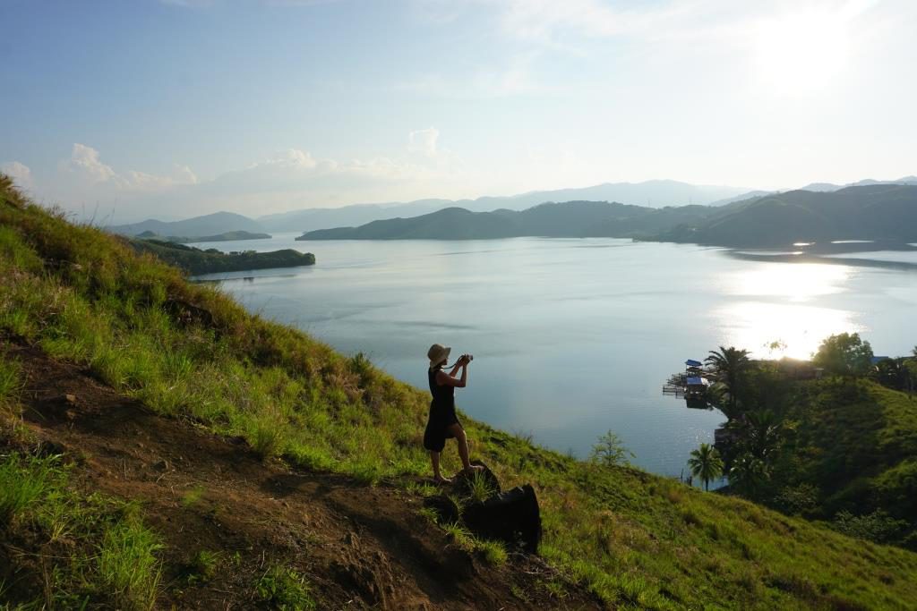 sunset sentani