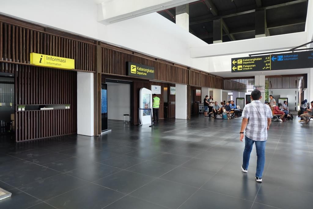 bandara blimbingsari