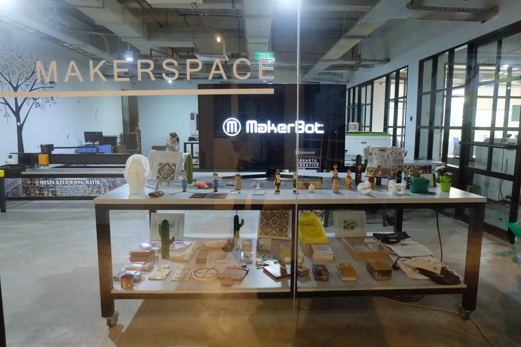 jakarta creative hub alamat