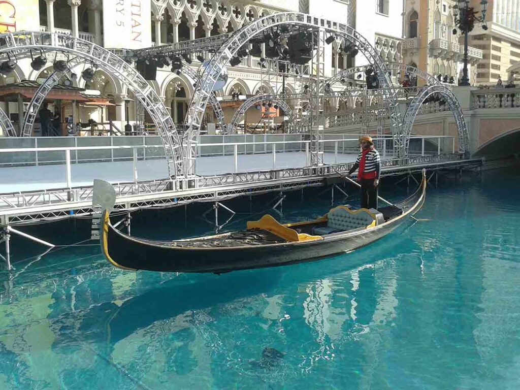 gondola