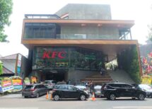 kfc naughty by nature senopati