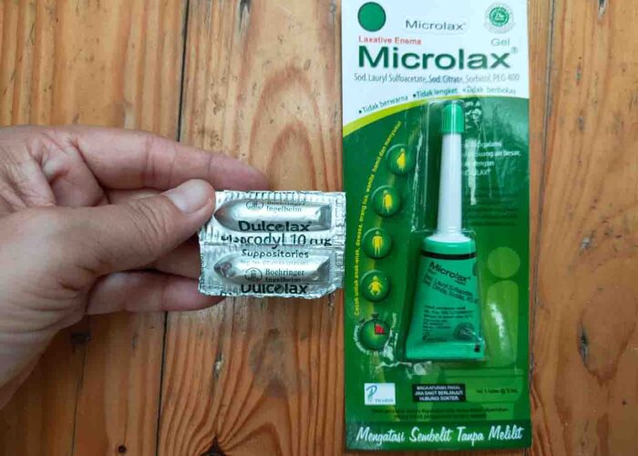 beda dulcolax microlax