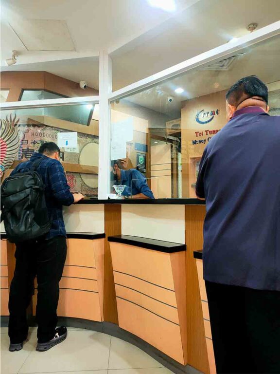money changer di jakarta plaza blok m