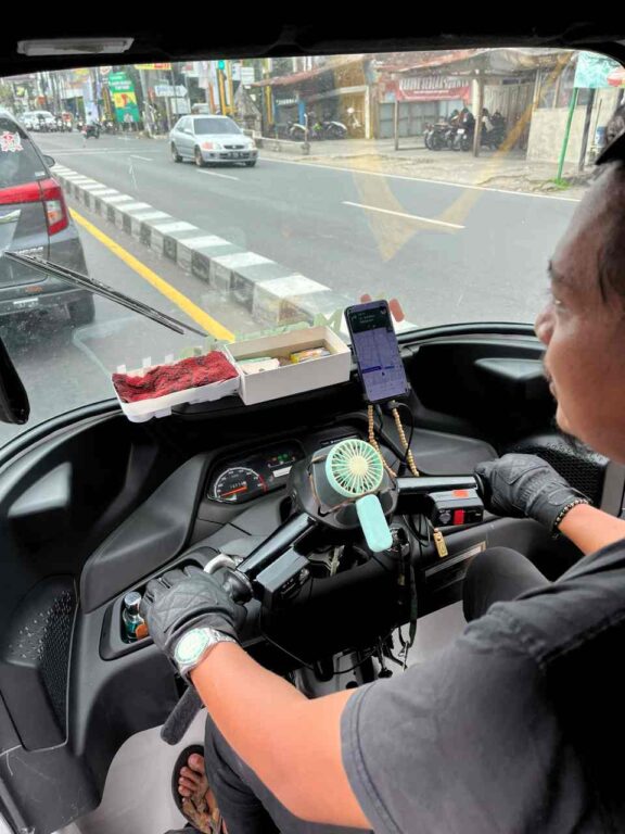 bajaj maxride